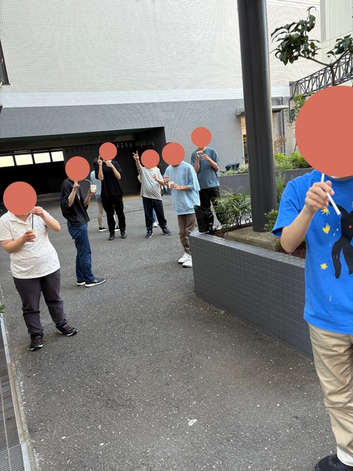 不思議だね♪割れないシャボン玉！